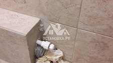 Установить новую отдельностоящую в ванной комнате стиральную машину фирмы Beko