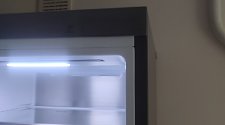 Перевесить двери на холодильнике