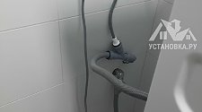 Установить/подключить стиральную машину