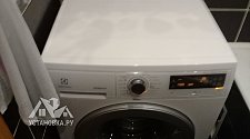 Установить стиральную отдельностоящую машину Electrolux