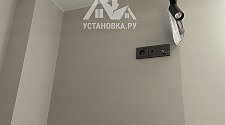 Установить/подвесить и настроить телевизор