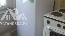Установить отдельностоящий холодильник Саратов 451