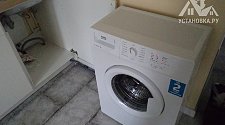 Установить стиральную машину Beko WRS 45P1 BWW на кухне