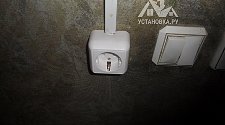 Работа по установке накладной розетки