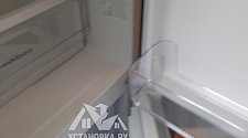 Перевесить двери на холодильнике