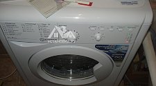 Установить отдельностоящую стиральную машину Indesit IWUB 4085 (CIS) 