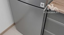 Перевесить двери на холодильнике