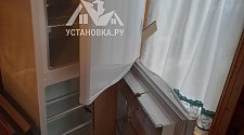 Установить холодильник
