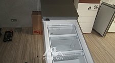 Перевесить двери на холодильнике Bosch KGN39SM10
