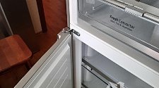 Перевесить двери на новом холодильнике LG