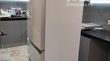 Установить холодильник Side-by-Side