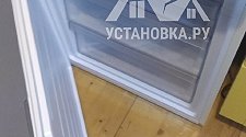 Перевесить двери на холодильнике