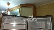 Работа по перевешиванию дверей на холодильнике