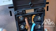 Установить электрическую плиту