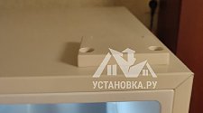 Перенавесить двери холодильника