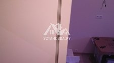 Установить отдельно стоящую в ванной комнате новую стиральную машину Beko