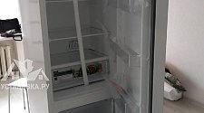 Перевесить двери на отдельно стоящем холодильнике Хайер с дисплеем