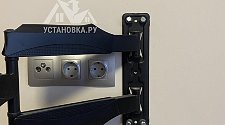 Установить/подвесить и настроить телевизор