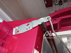 Перевесить двери на холодильнике