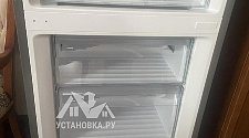 Перенавесить двери холодильника