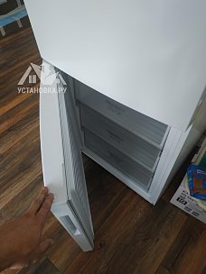Установить холодильник