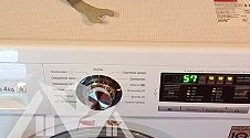 Установить отдельностоящую стиральную машину LG F-1096SD3 в ванной комнате