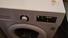 Установить отдельно стоящими стиральную машину LG в ванной комнате