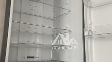 Перенавесить двери холодильника