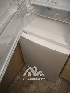 Перенавесить двери на холодильнике