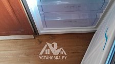 Установить холодильник