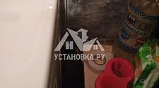 Установить отдельностоящую стиральную машину Индезит в ванной вместо старой