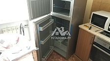 Установить отдельностоящий холодильник Liebherr CTPsl 2541-20