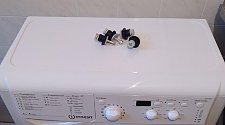 Установить отдельно стоящую стиральную машину на кухне