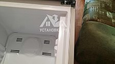Перенавесить двери на холодильнике
