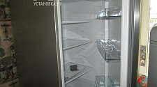 Установить отдельностоящий холодильник Bosch KGN 39 NL 13 R