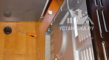 Установить/Подключить плиту/варочную панель.