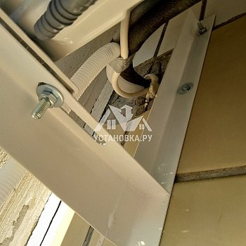 Установить кондиционер мощностью до 2,5 внутри балкона