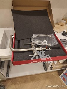 Установить смеситель на мойку