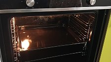 Установить встраиваемую электрическую панель и духовой шкаф