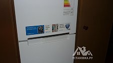 Поменять местами холодильники