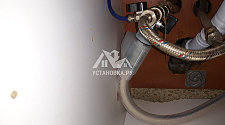 Подключить встроенную посудомоечную машину к водопроводу
