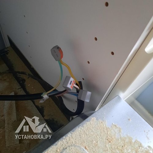 Установить/Подключить плиту/варочную панель