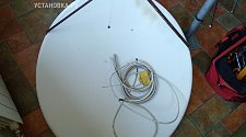 Демонтировать спутниковую тарелку под окном
