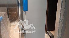 Установка встраиваемого холодильника в кухонную мебель