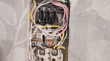 Заменить блок выключателей с розеткой