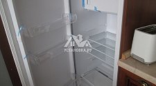 Установить новый встраиваемый холодильник Zigmund & Shtain