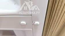 Перенавесить двери холодильника