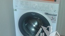 Установить стиральную машинку  соло Hotpoint-Ariston VMSL 501 B