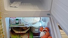 Перевесить двери на холодильнике