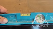 Подвесить и настроить три телевизора